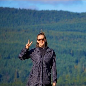 Meet your Posher, Natalie